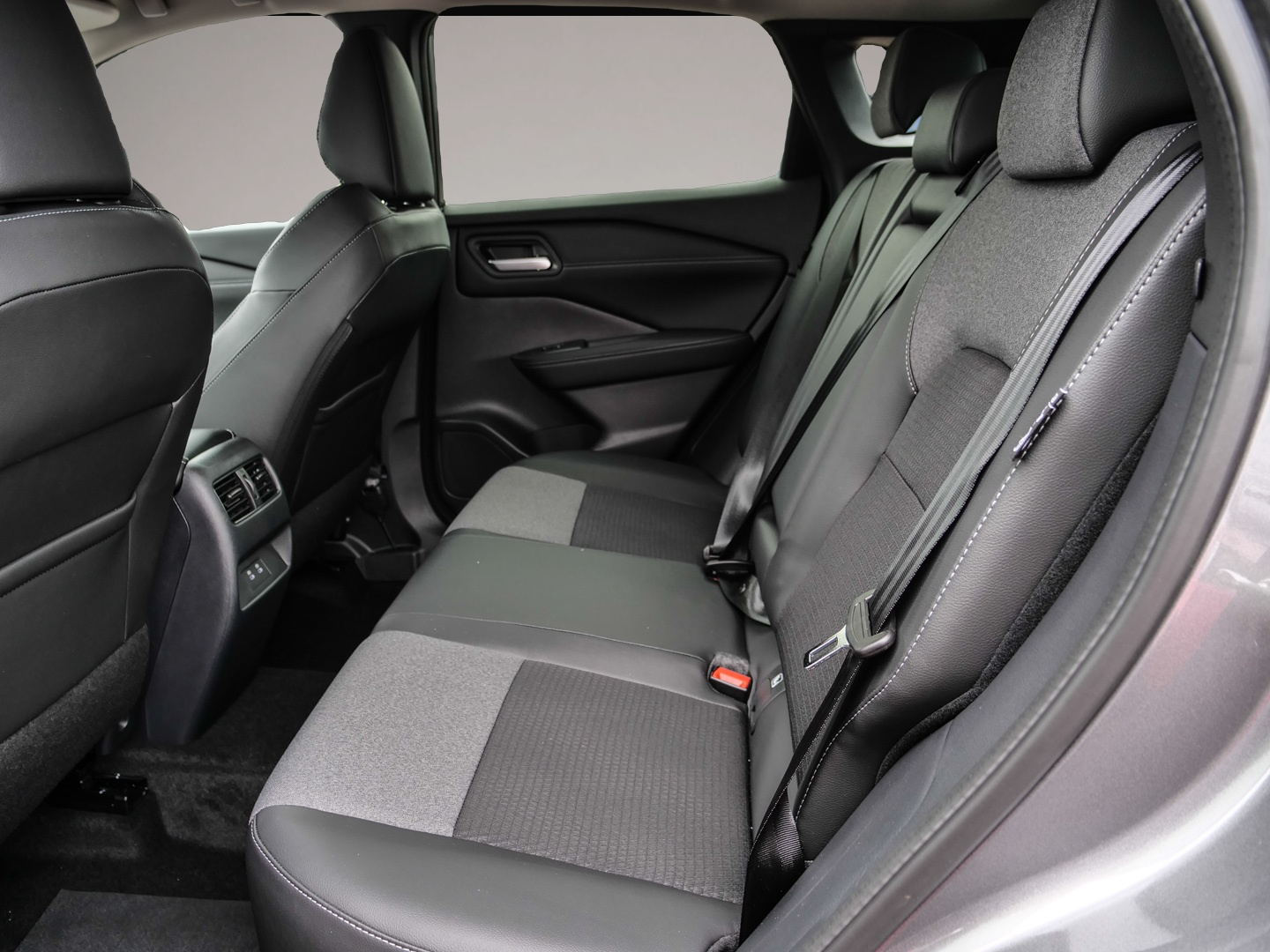Nissan Qashqai, image 6 of 6
