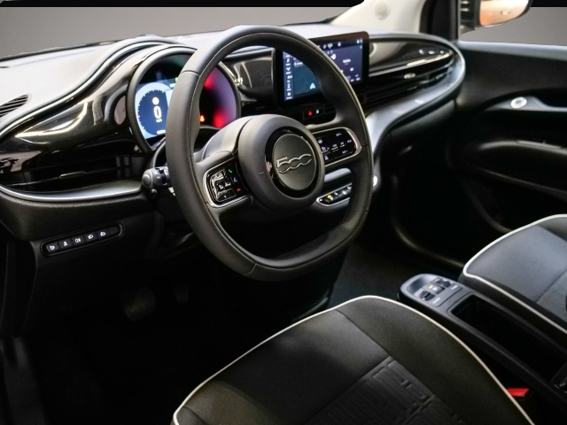 Fiat 500e (06/2023, ELECTRIC)