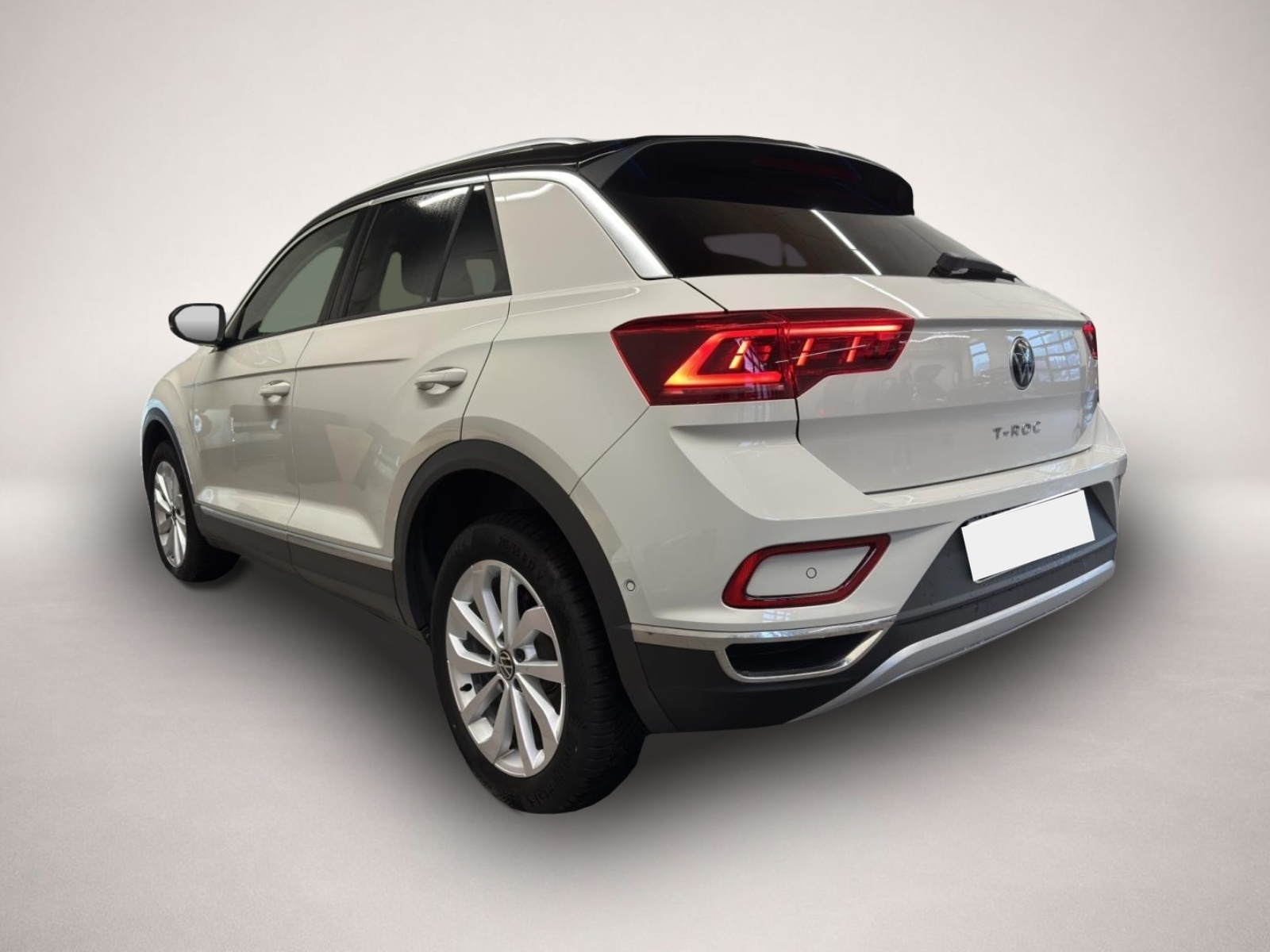 Volkswagen T-Roc (12/2025, Benzin)