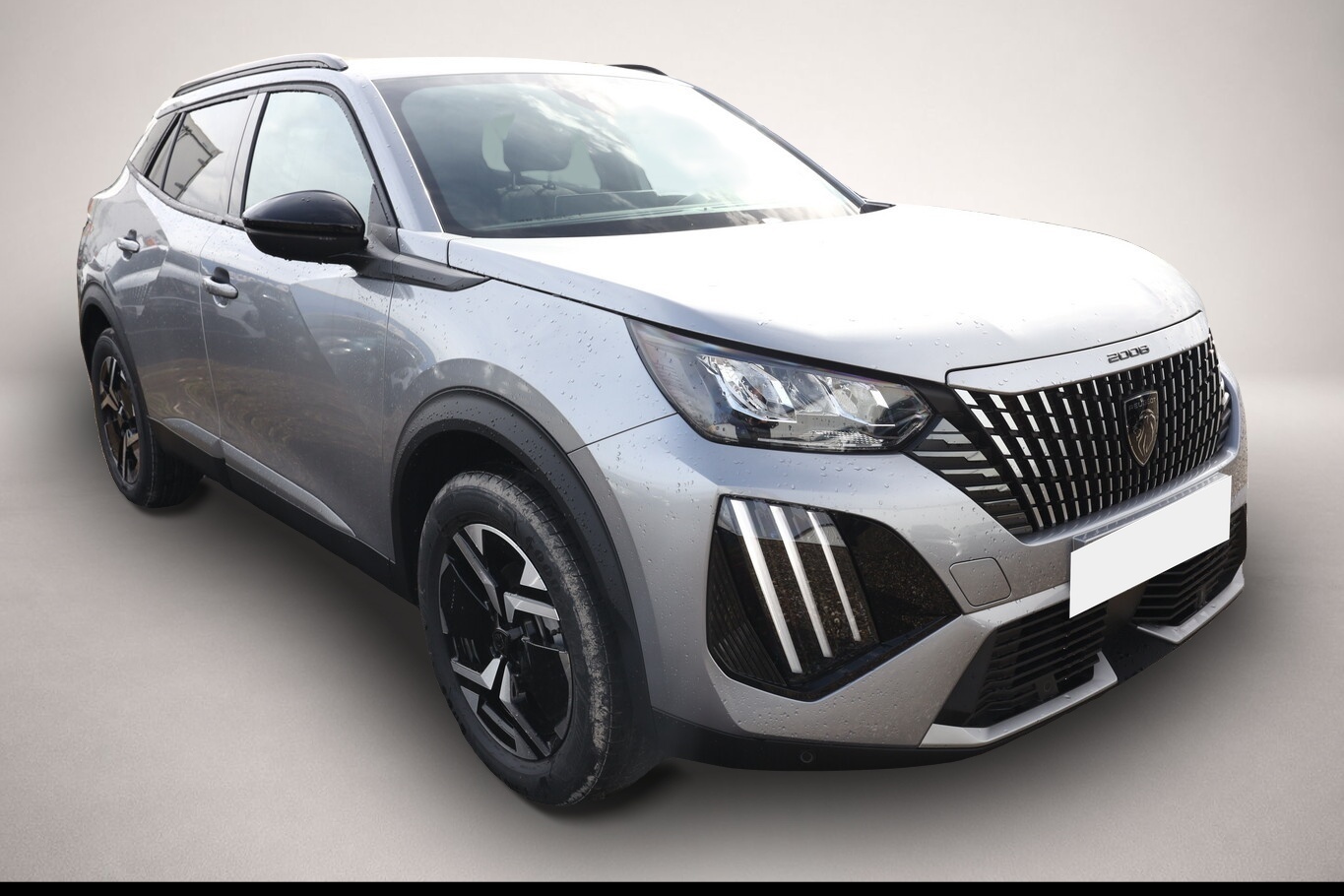 Peugeot 2008 (10/2025, Benzin)