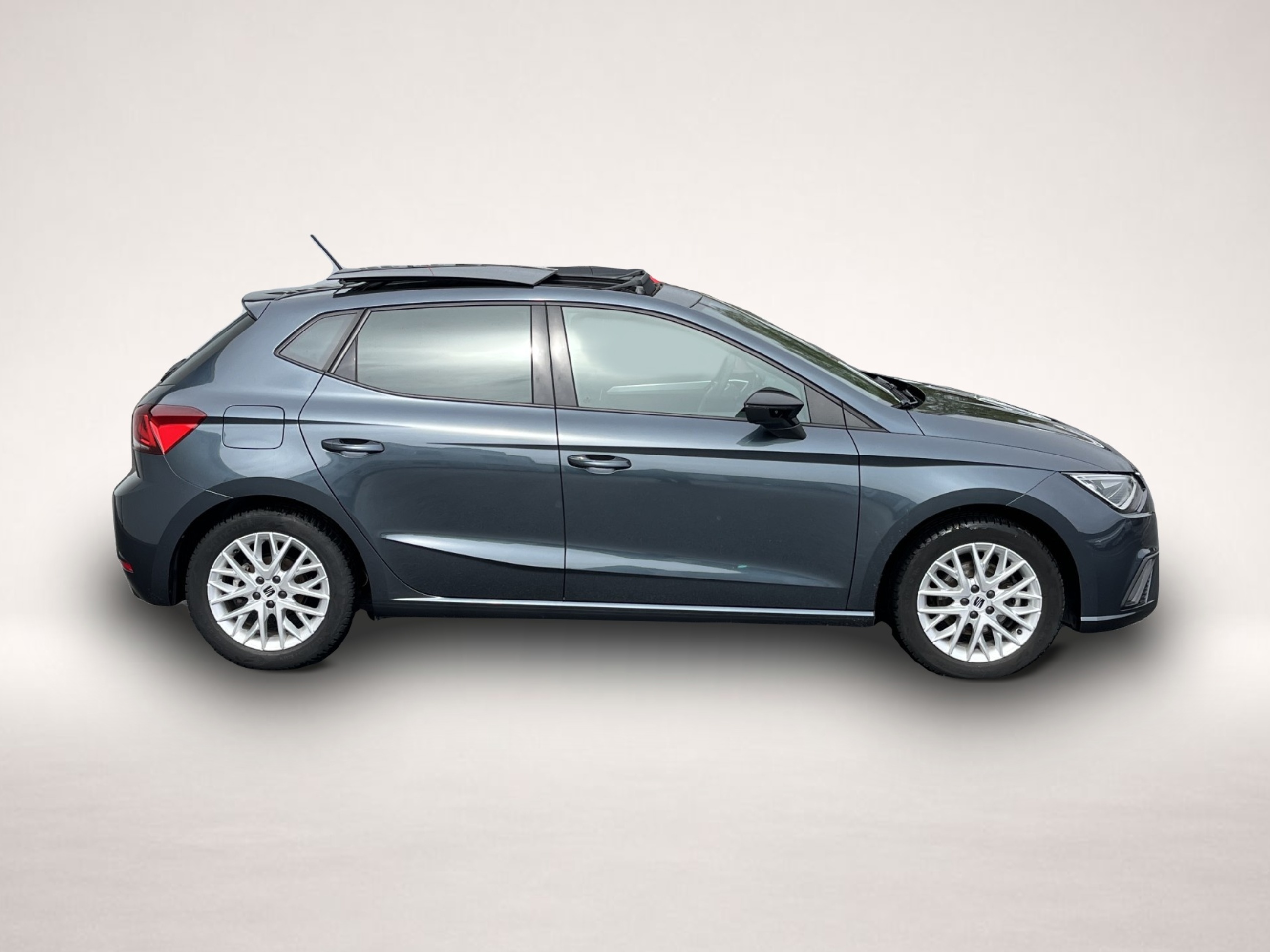 Seat Ibiza (03/2024, Benzin)
