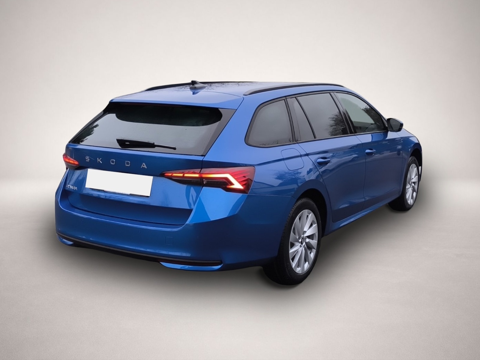 Skoda Octavia (04/2026, Benzin)