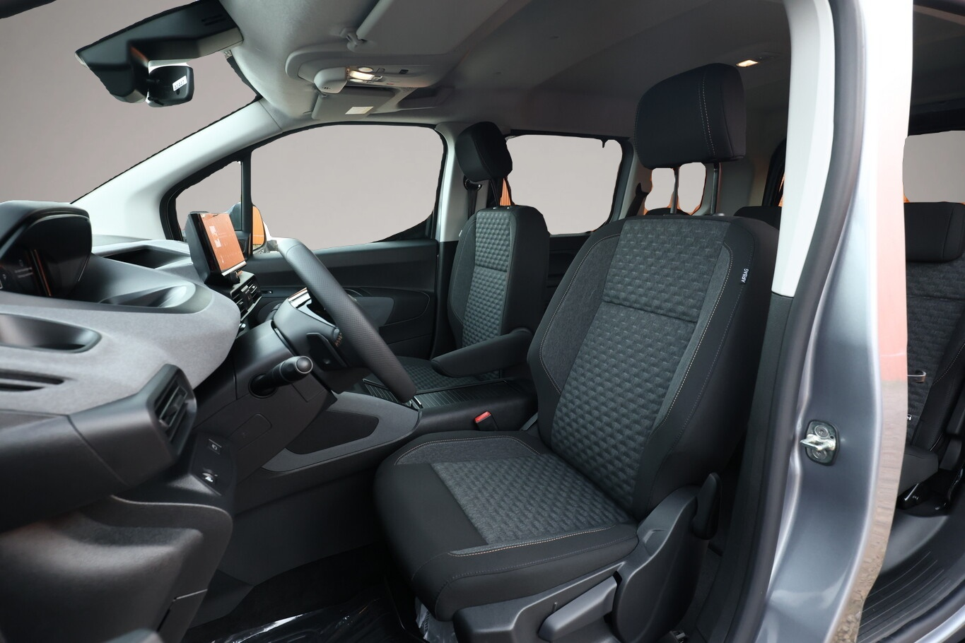 Peugeot Rifter (04/2026, Diesel)