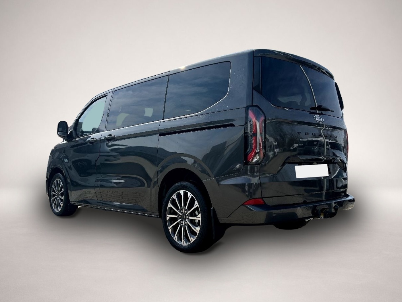 Ford Tourneo Custom (09/2025, Diesel)