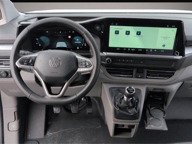 Volkswagen T7 Caravelle (, Diesel)