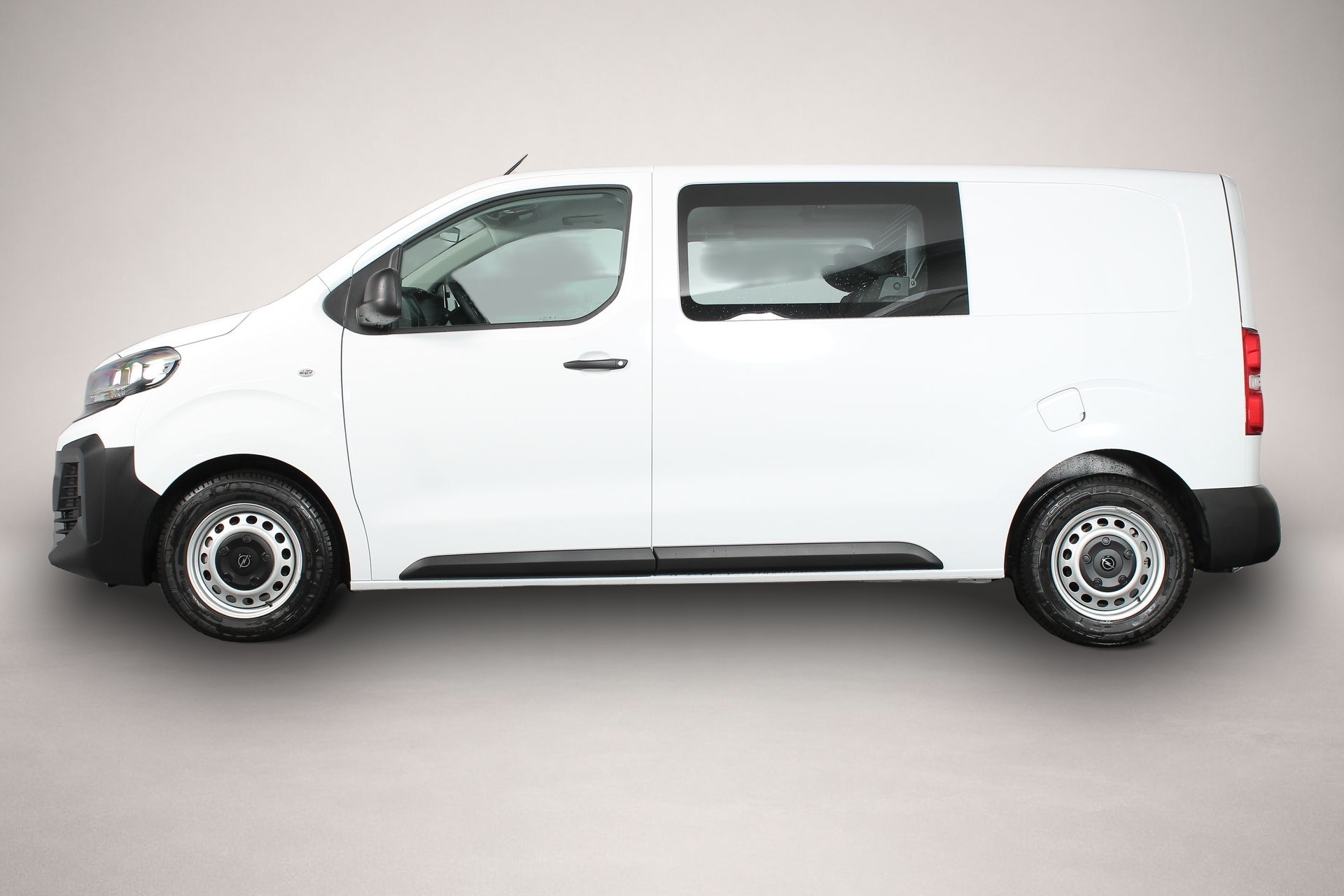 Opel Vivaro (, Diesel)