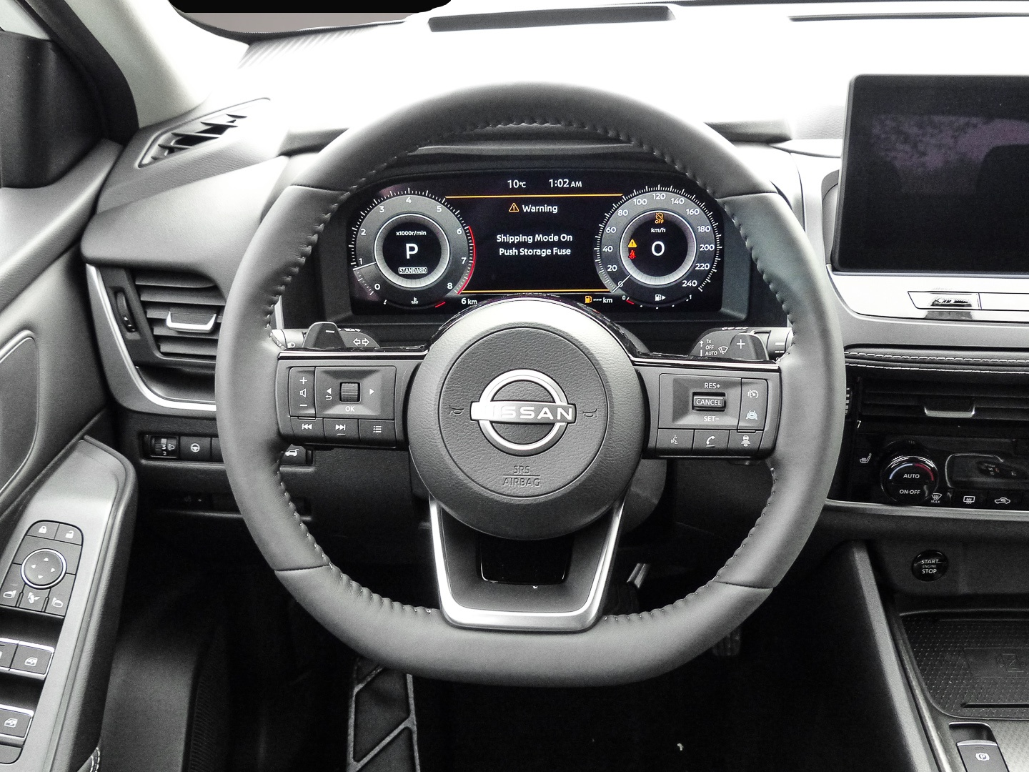 Nissan Qashqai (, Benzin)