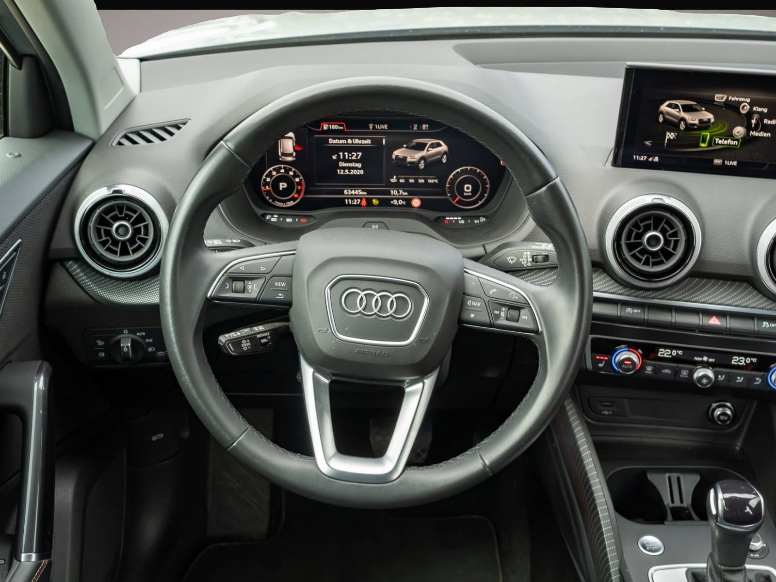 Audi Q2 (03/2022, Benzin)