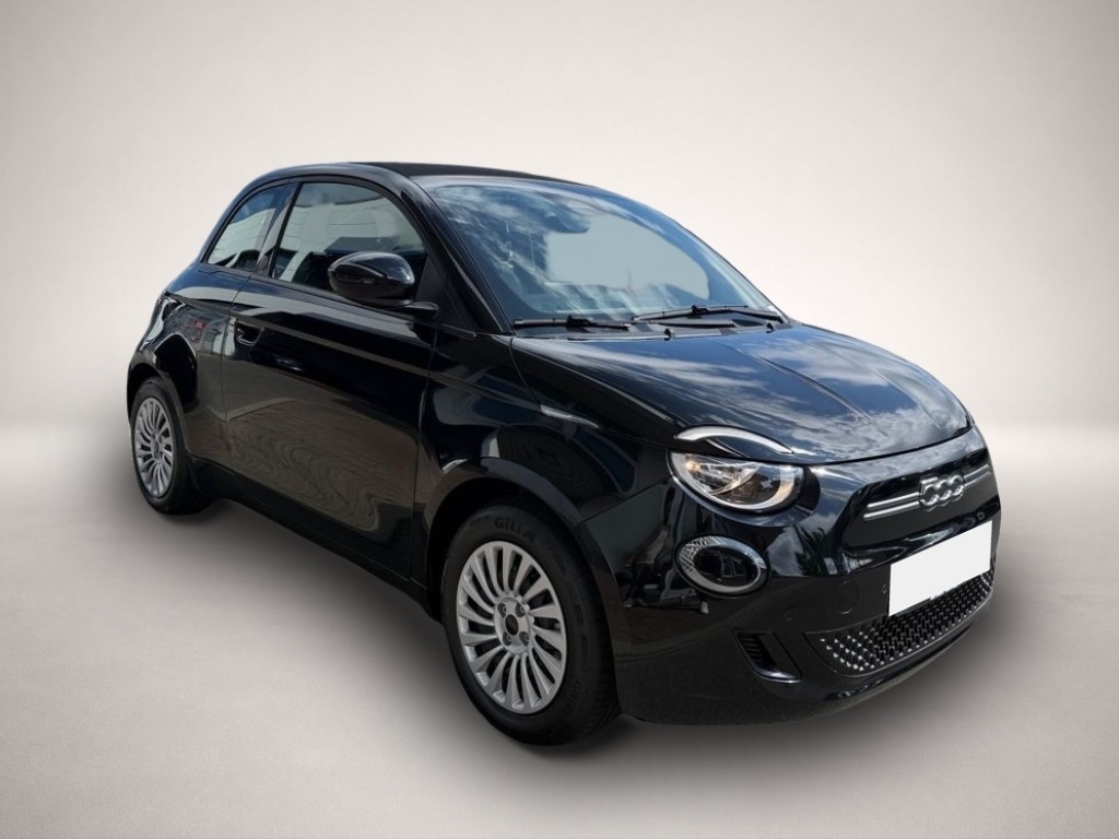 Fiat 500e, image 2 of 4