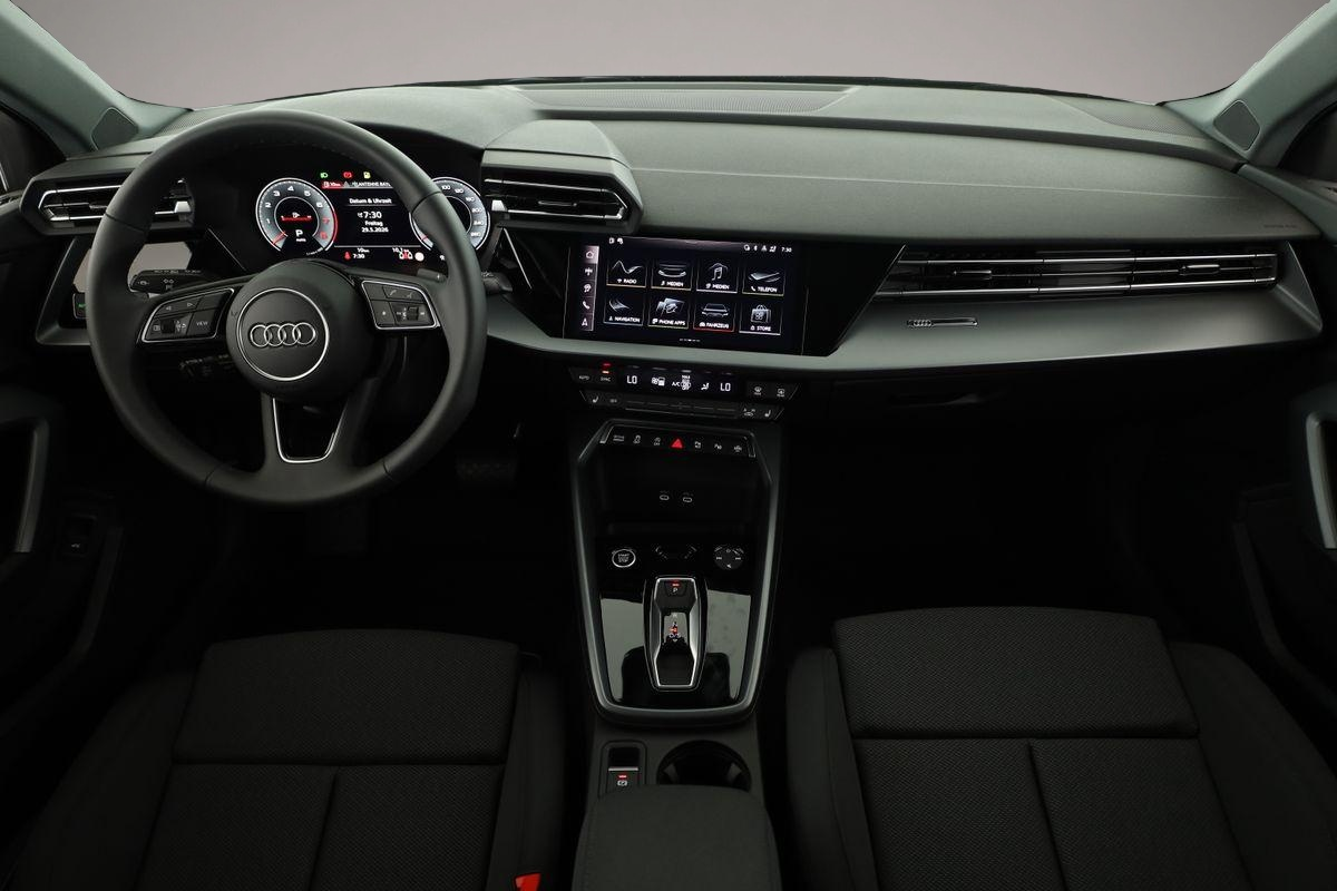 Audi A3 (05/2026, Benzin)