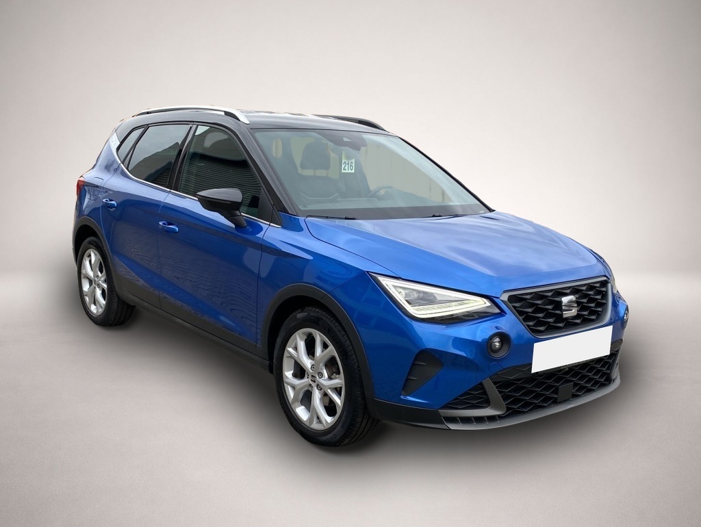 Seat Arona (03/2025, Benzin)