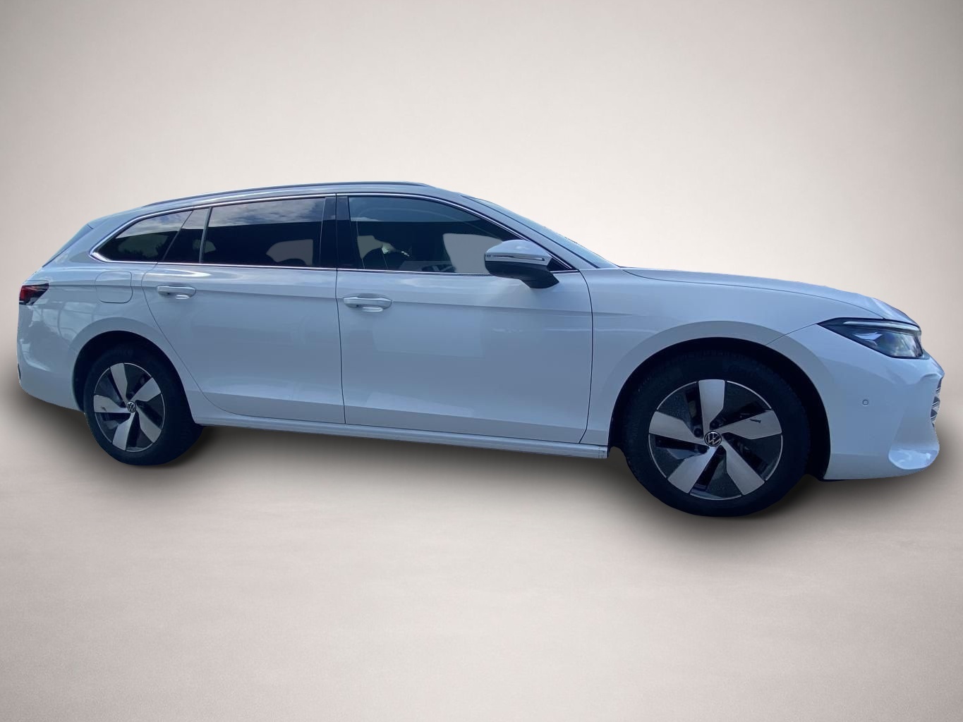 Volkswagen Passat Variant (08/2025, )