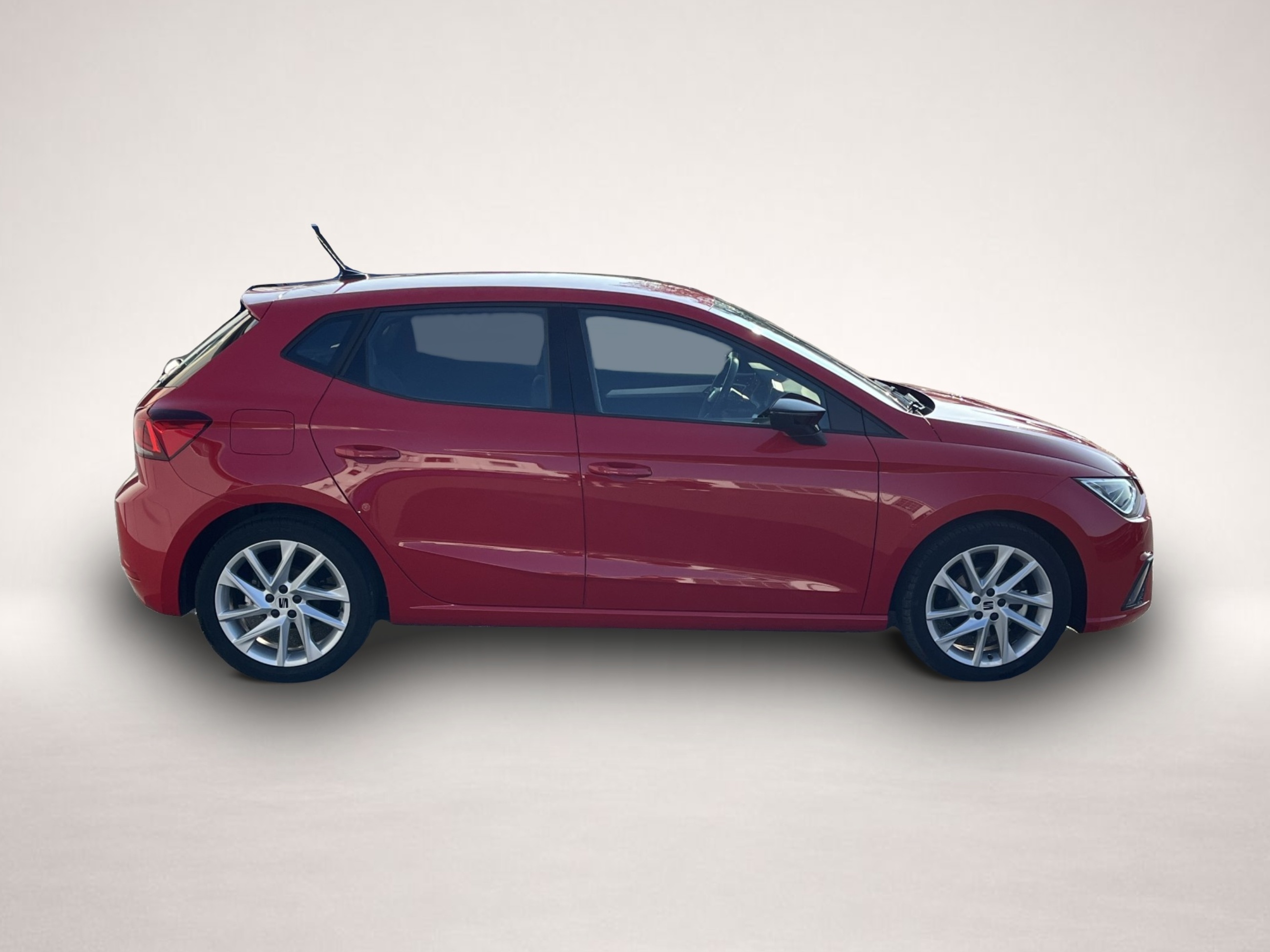 Seat Ibiza (04/2023, Benzin)