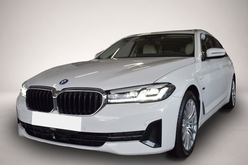 BMW 530 (11/2023, Hybrid (Benzin/Elektro))