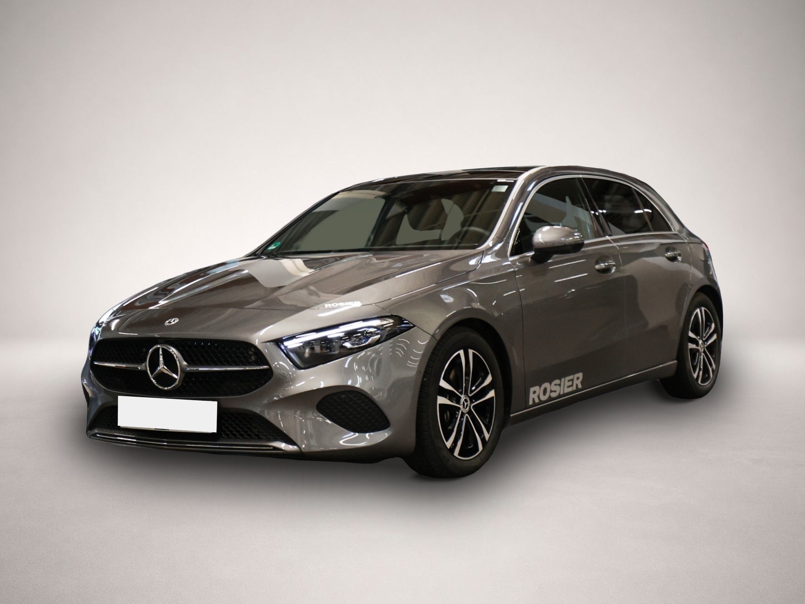 Mercedes-Benz A 220 (02/2026, Diesel)