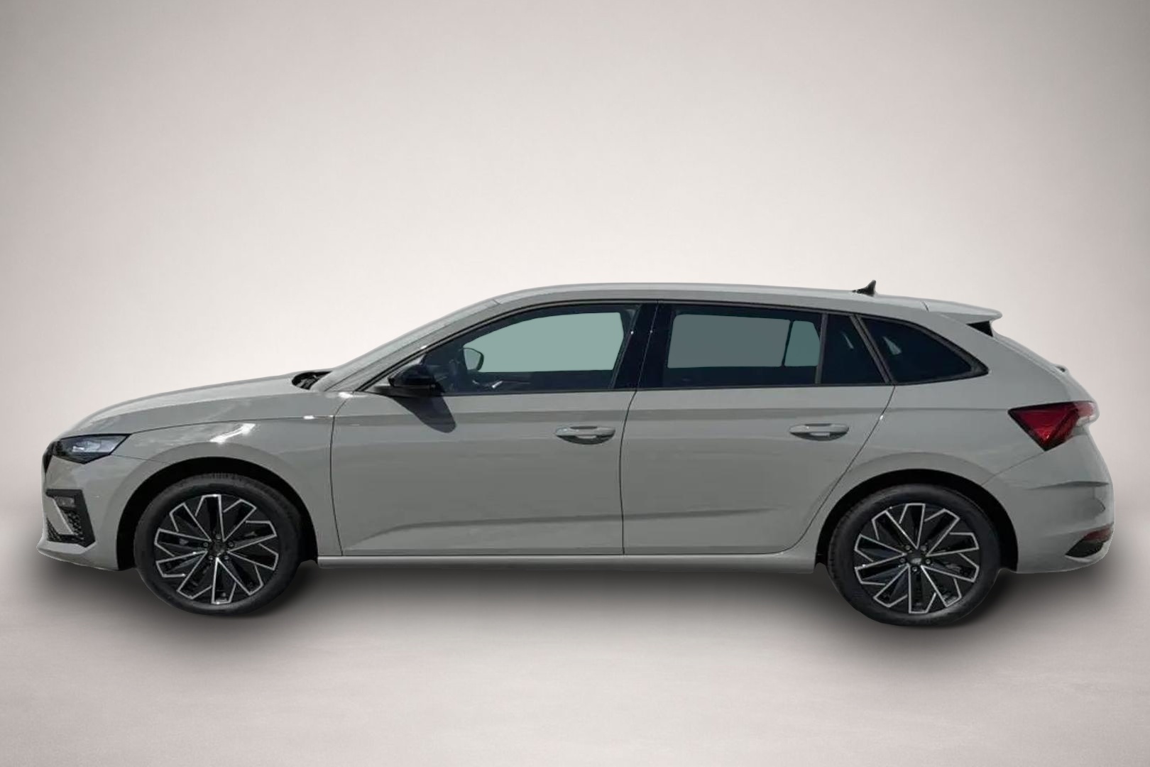 Skoda Scala (, Benzin)