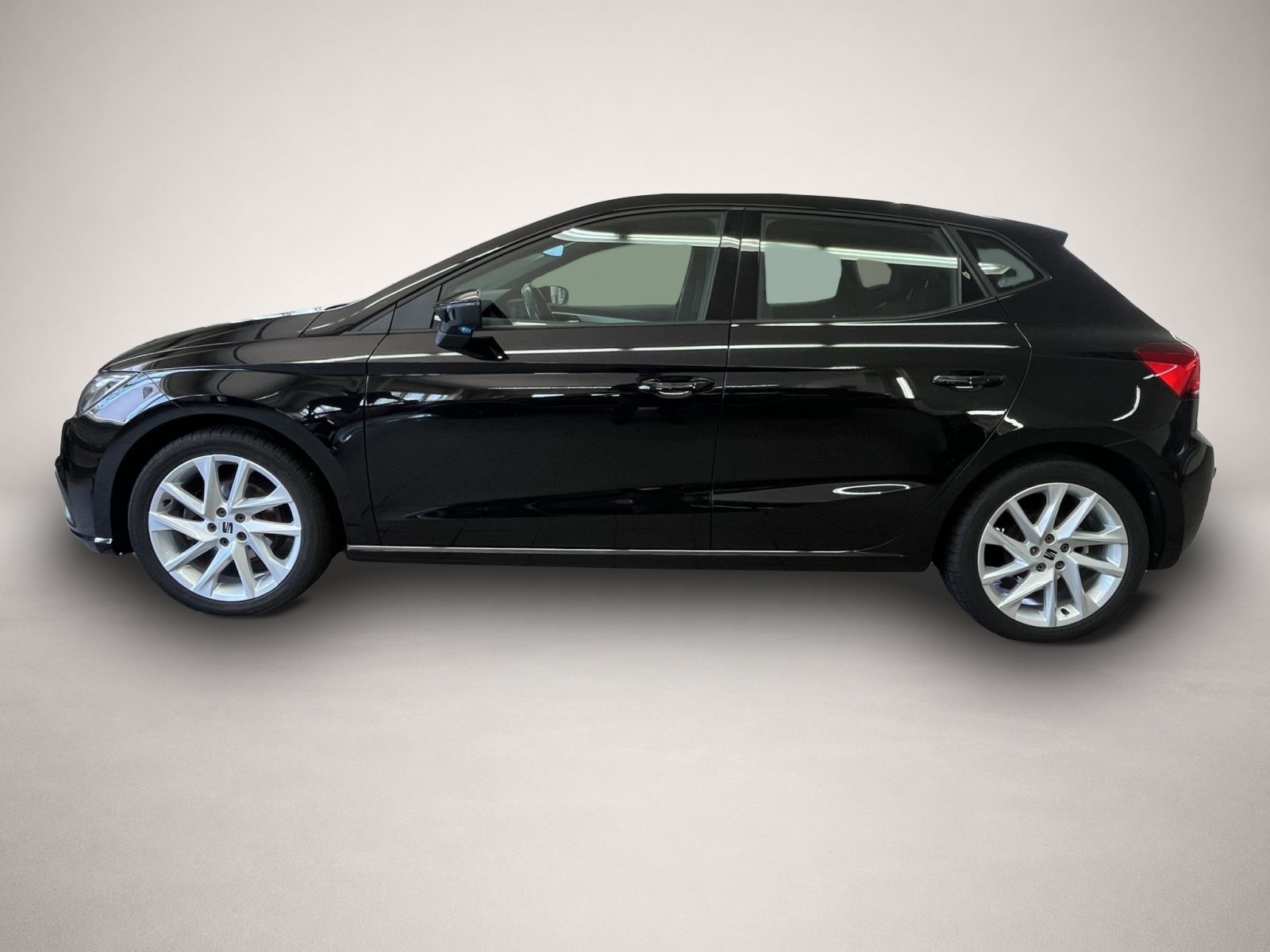 Seat Ibiza (05/2023, Benzin)
