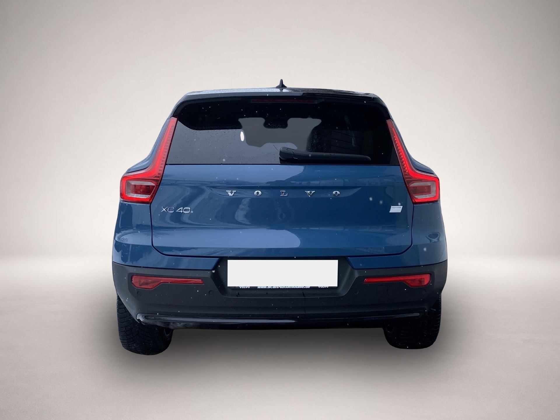 Volvo XC40 (11/2022, ELECTRIC)