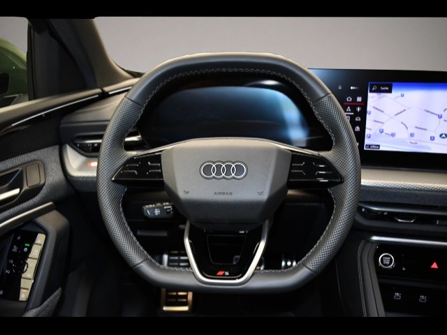 Audi Q5 (09/2025, )
