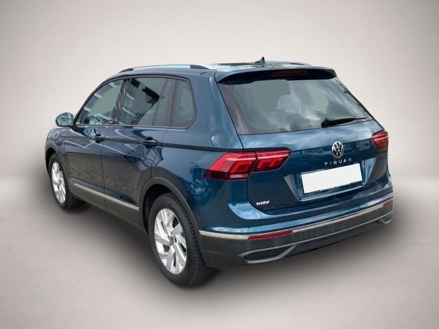 Volkswagen Tiguan (04/2021, Benzin)