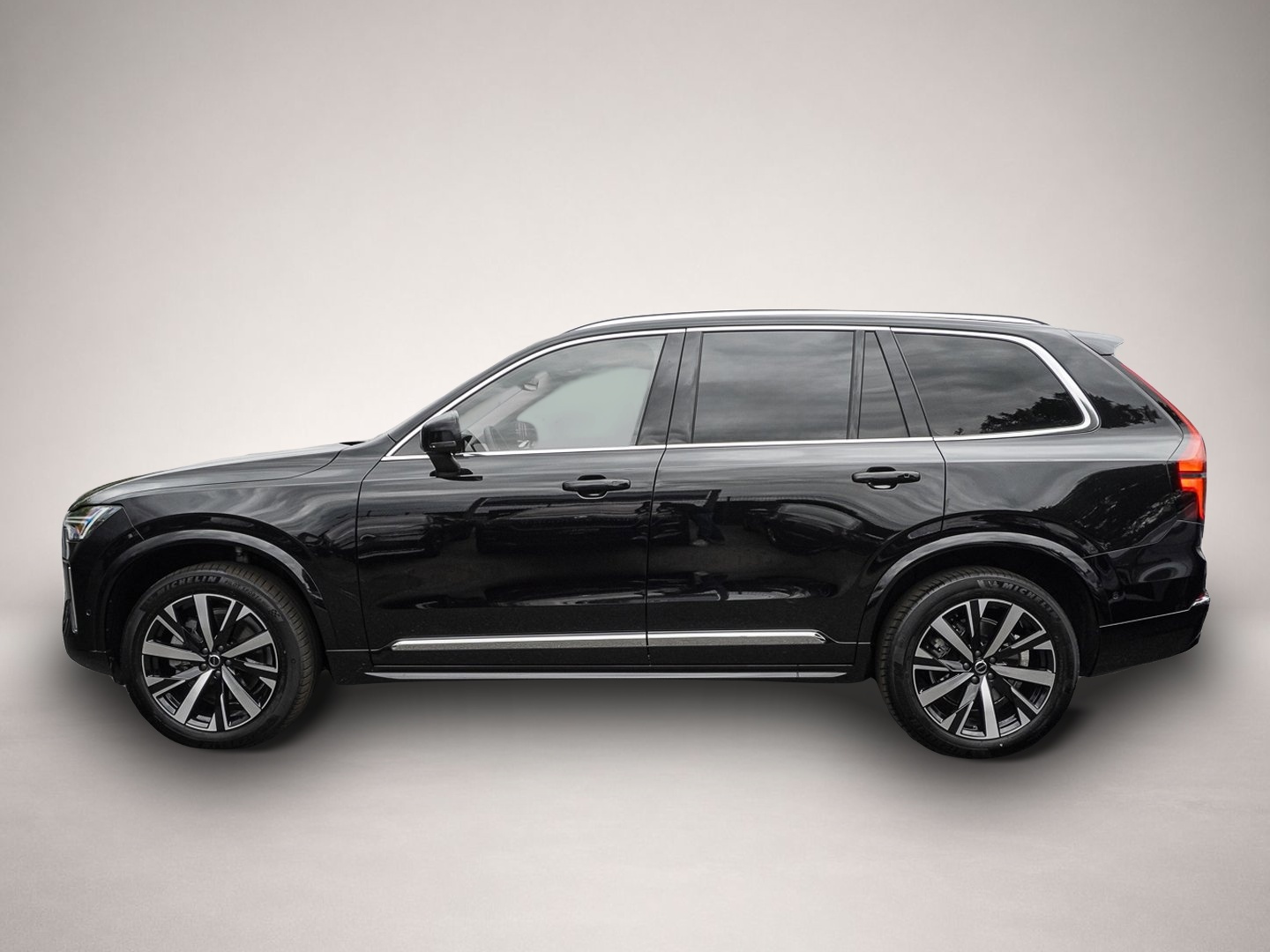 Volvo XC90 (04/2025, Benzin)