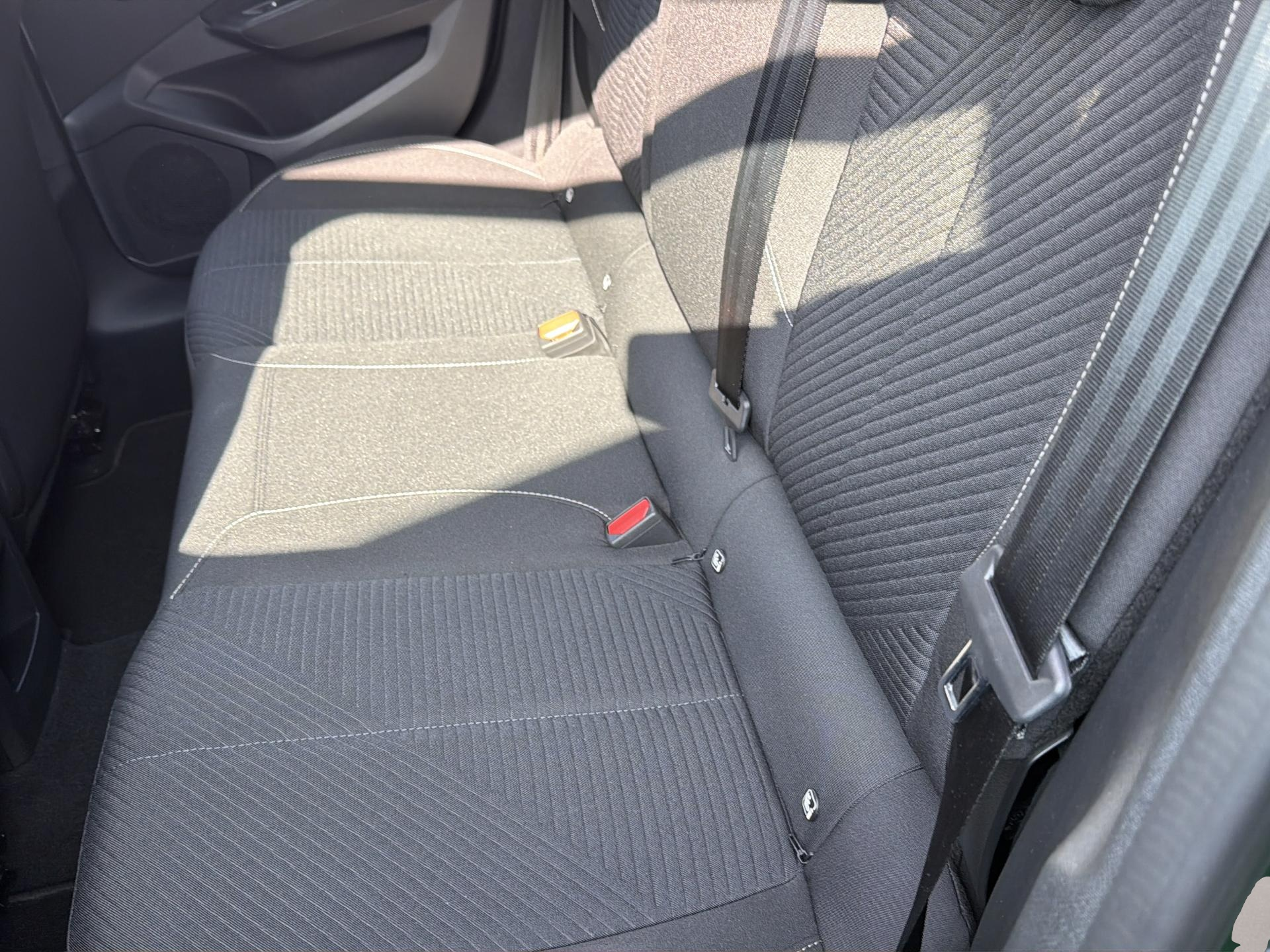 Peugeot 308 (10/2023, Benzin)