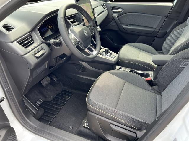 Renault Captur (05/2026, Hybrid (Benzin/Elektro))