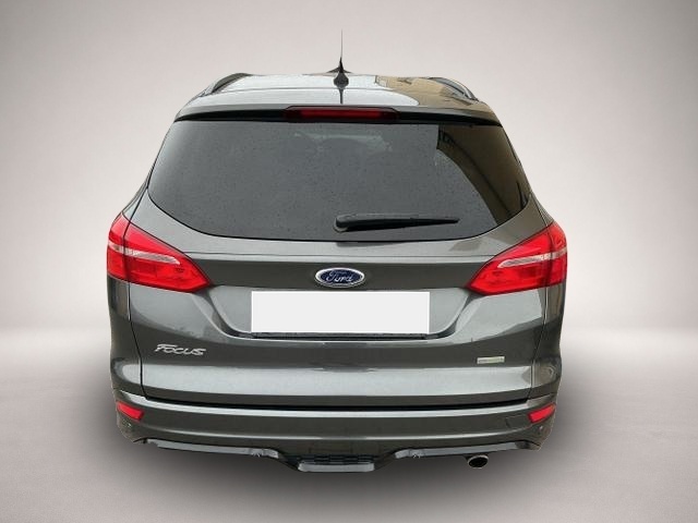 Ford Focus (10/2017, Benzin)