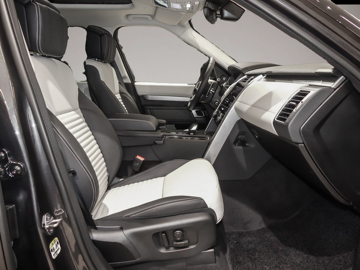 Land-Rover Discovery (06/2026, Diesel)