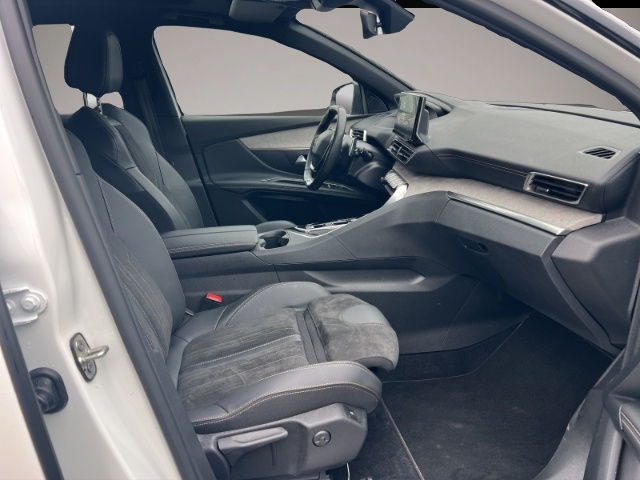 Peugeot 3008 (01/2024, Benzin)
