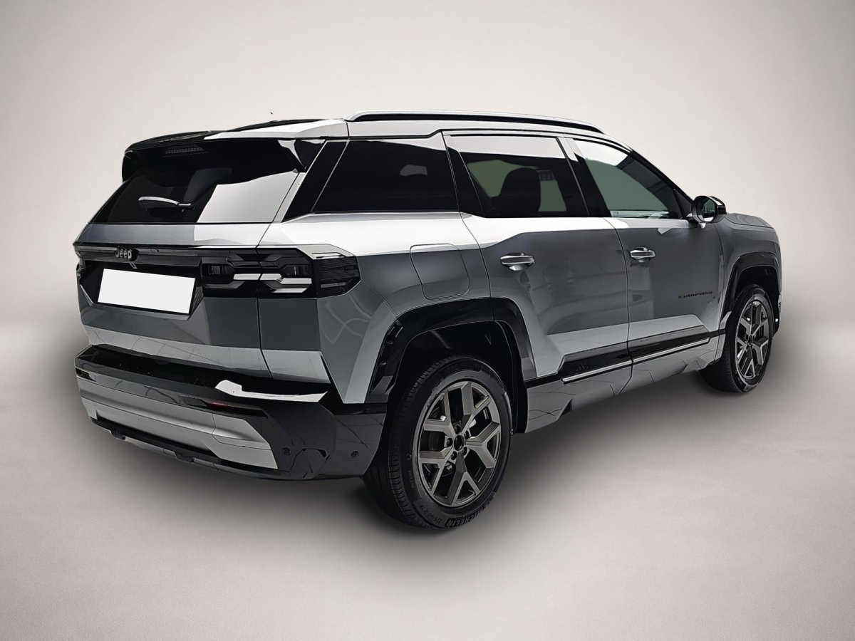 Jeep Compass (01/2026, Benzin)