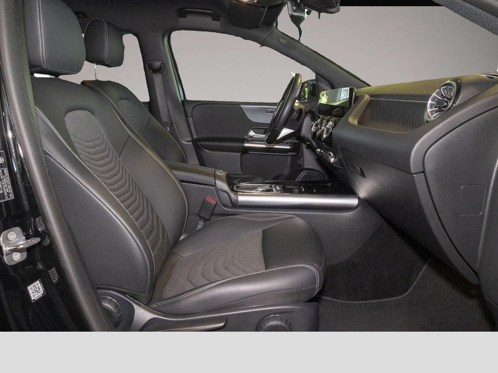 Mercedes-Benz B 200 (09/2023, Diesel)
