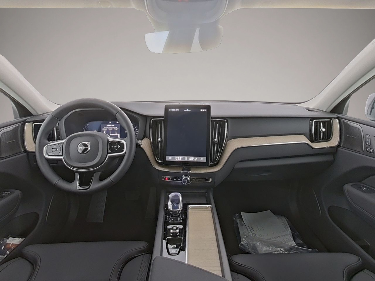 Volvo XC60 (07/2025, Benzin)