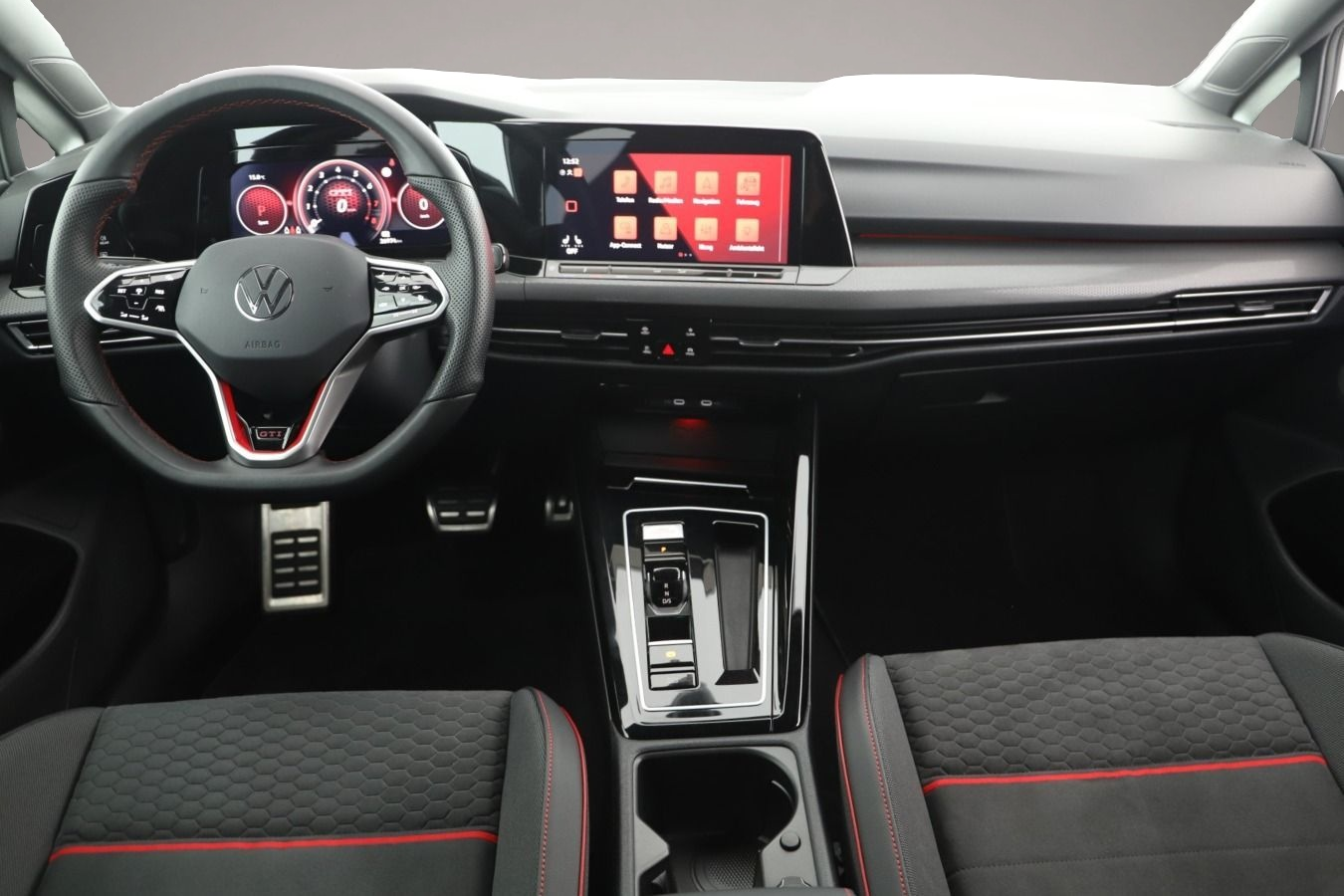 Volkswagen Golf (01/2024, Benzin)