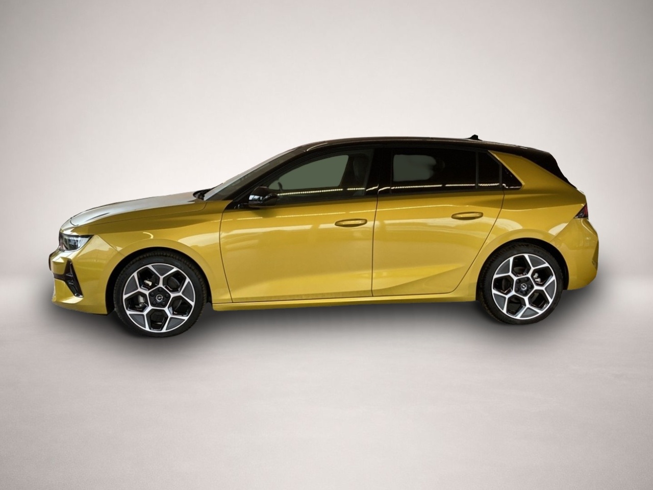 Opel Astra (06/2023, Benzin)