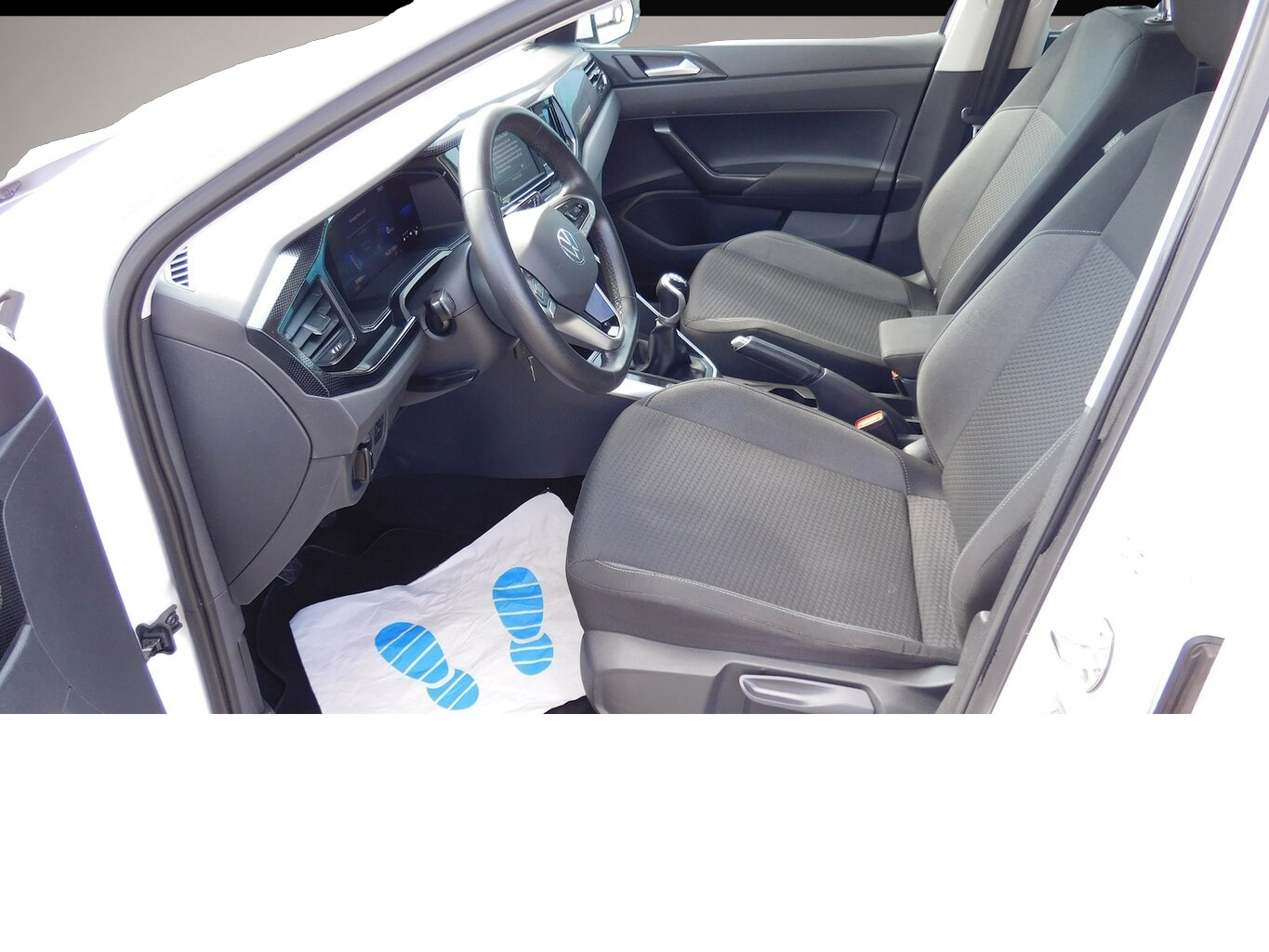 Volkswagen Polo (06/2023, Benzin)
