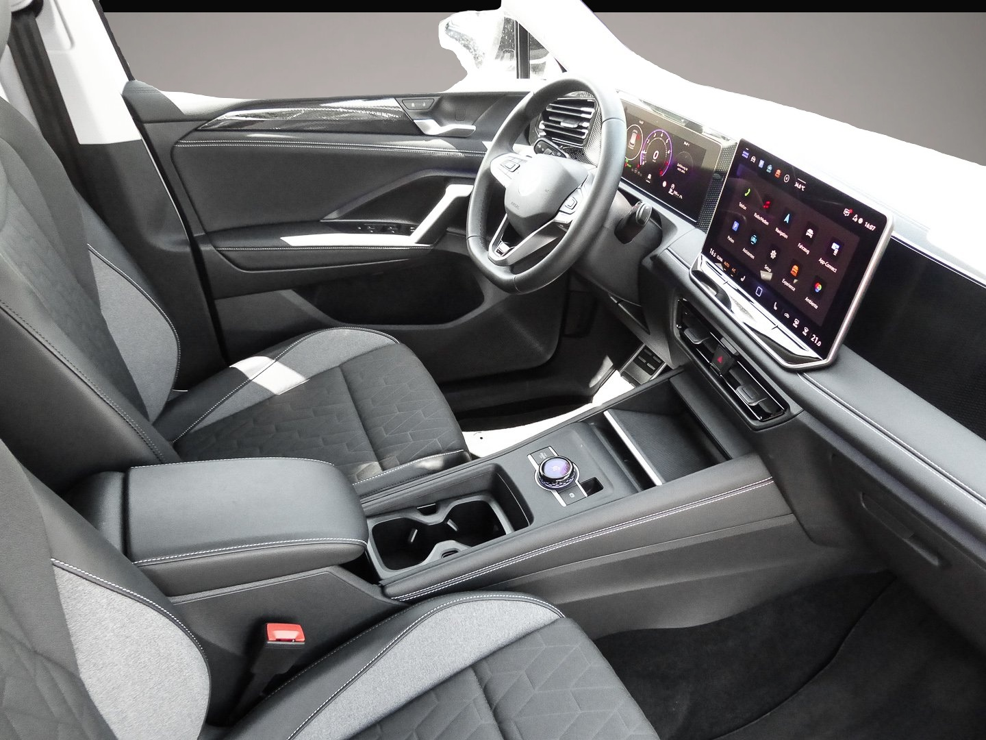 Volkswagen Tiguan (07/2025, Benzin)
