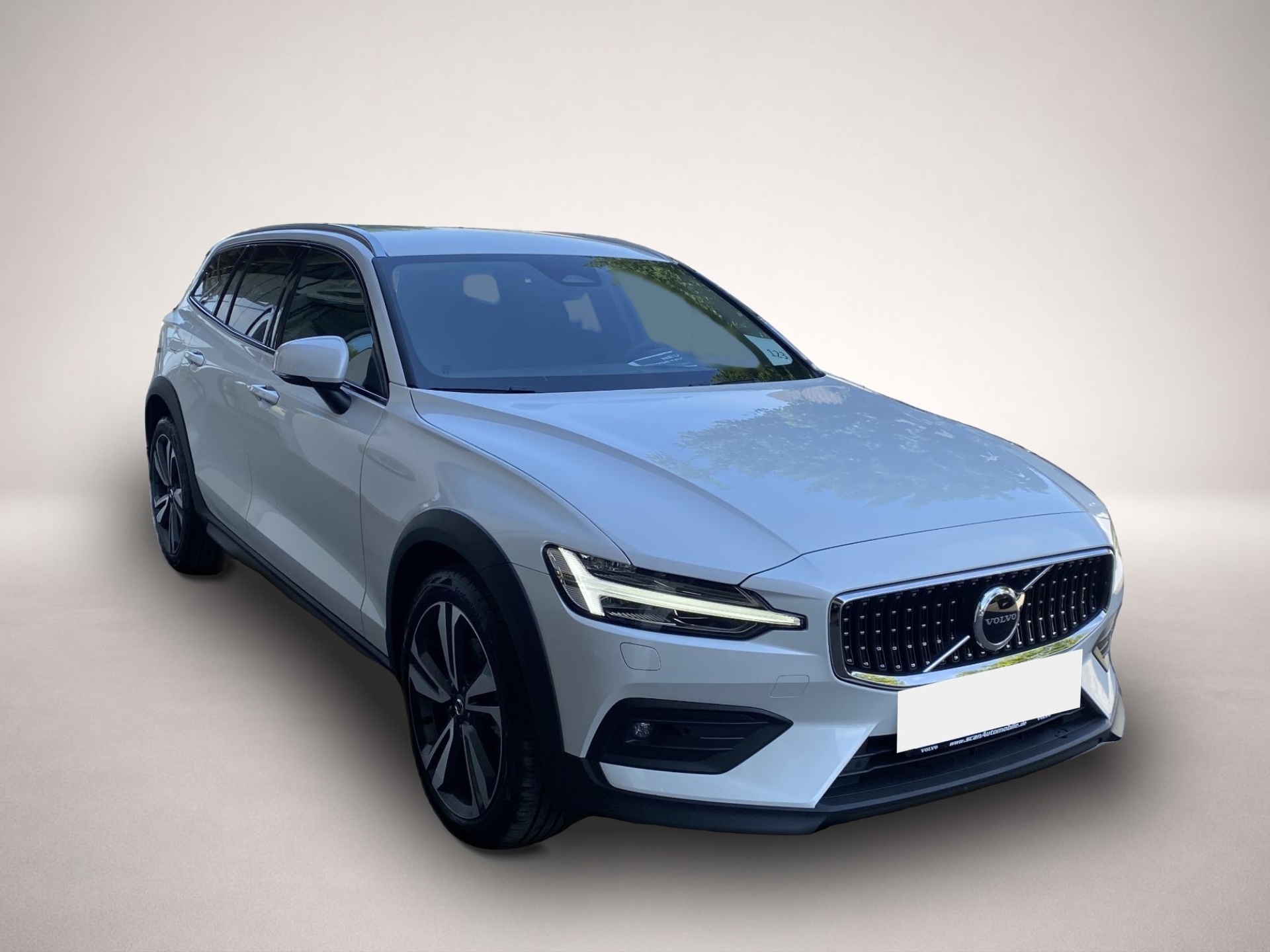 Volvo V60 Cross Country (06/2024, Diesel)