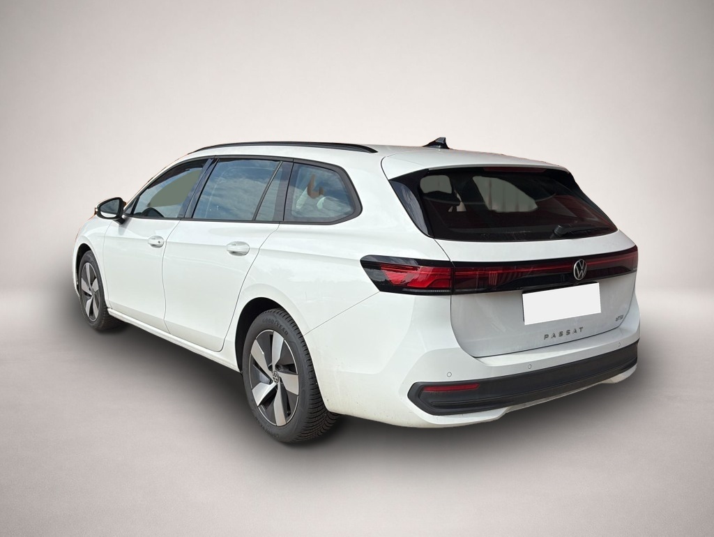 Volkswagen Passat Variant (06/2025, Benzin)