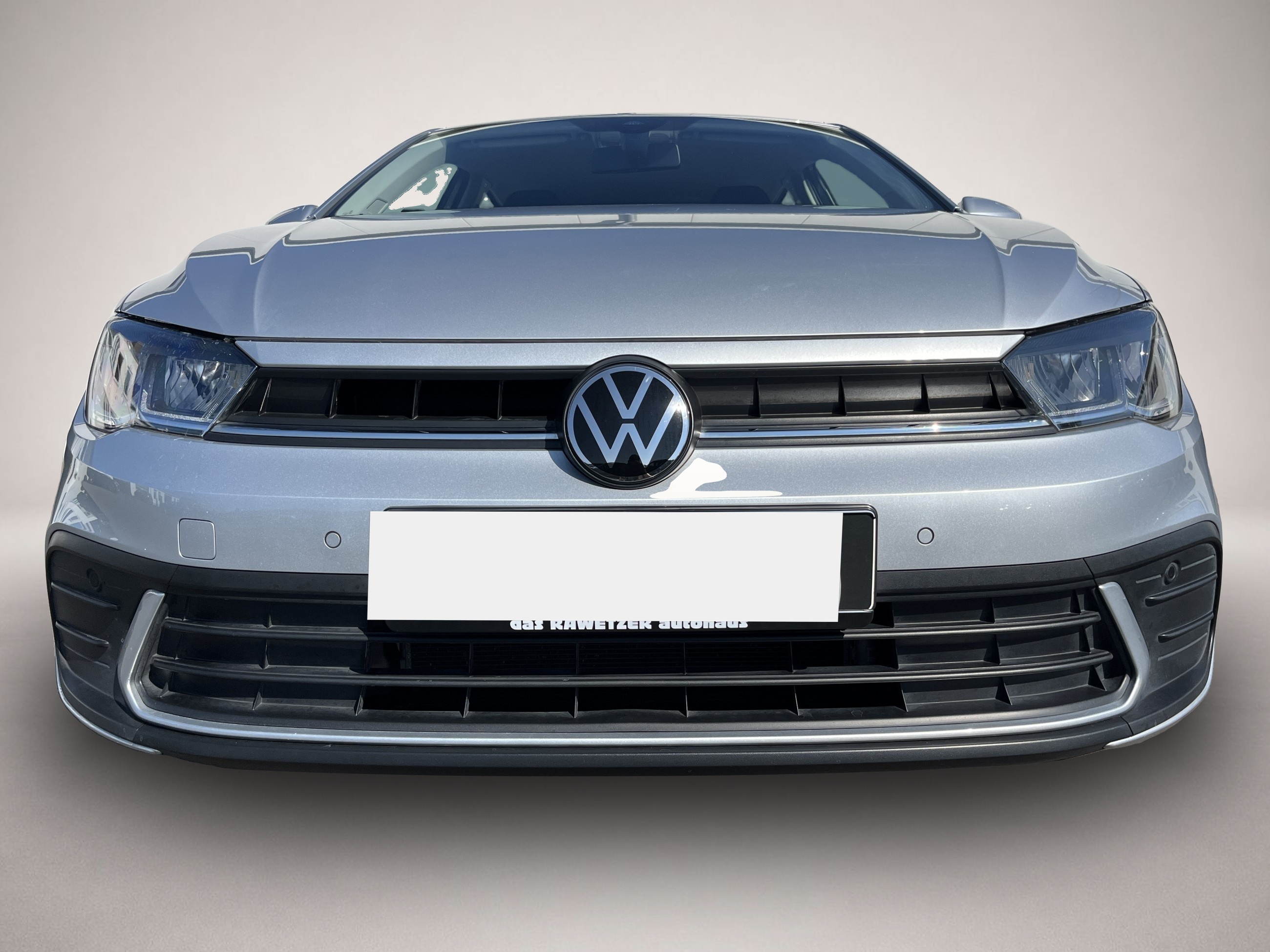 Volkswagen Polo (04/2022, Benzin)