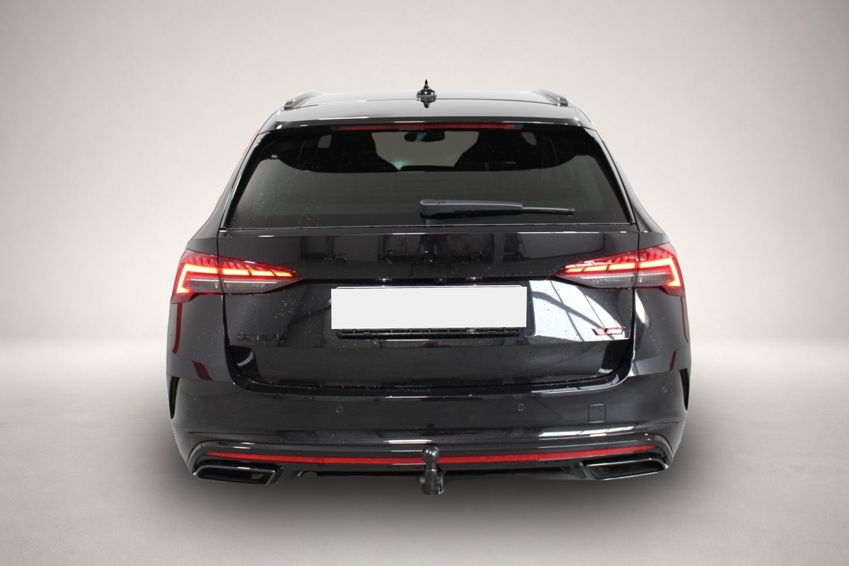 Skoda Octavia (05/2026, Benzin)