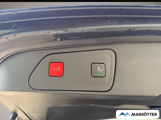 Peugeot 3008 (09/2023, Benzin)