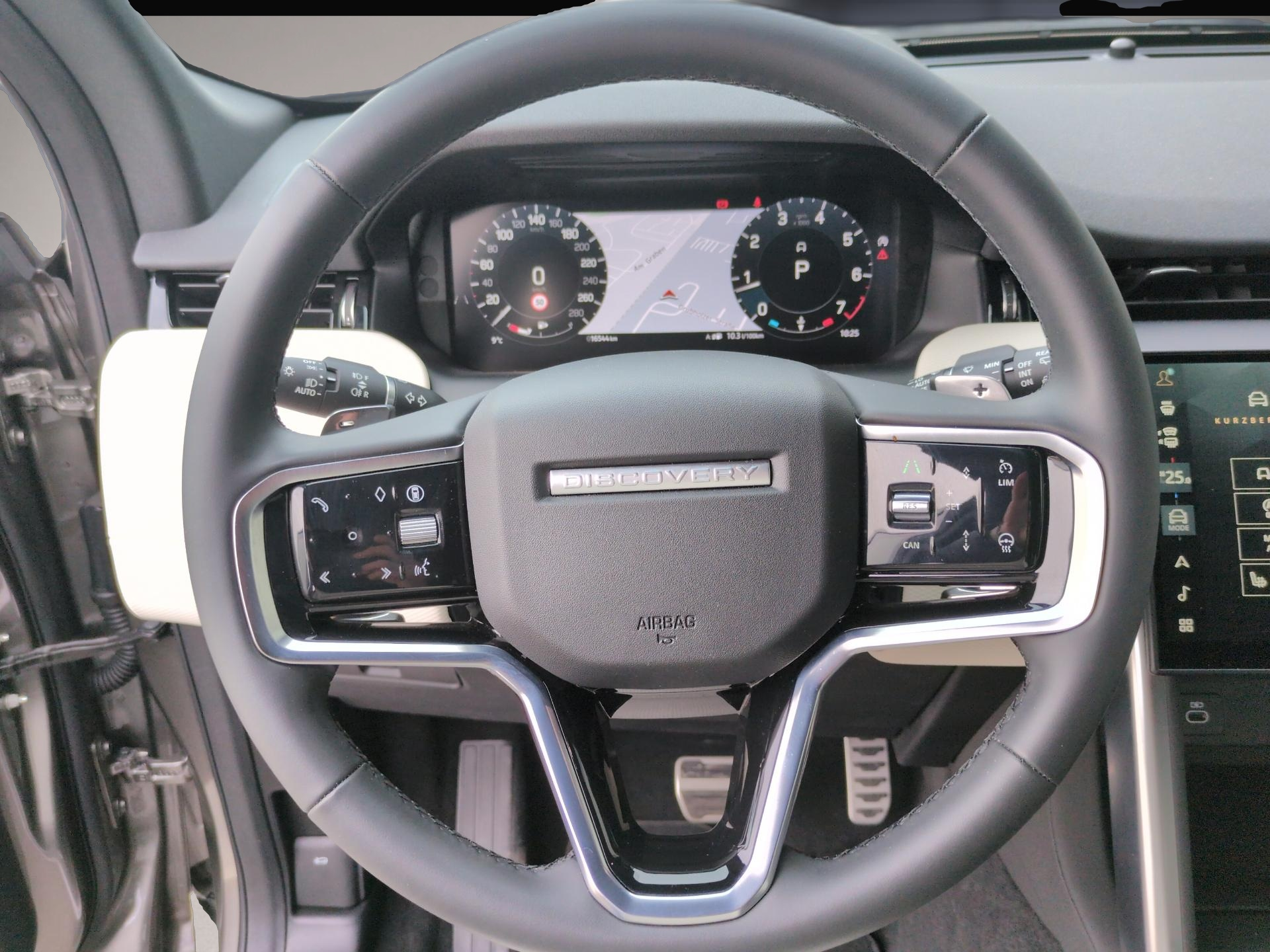 Land-Rover Discovery Sport (12/2024, Benzin)