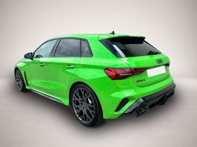 Audi RS3 (04/2025, Benzin)