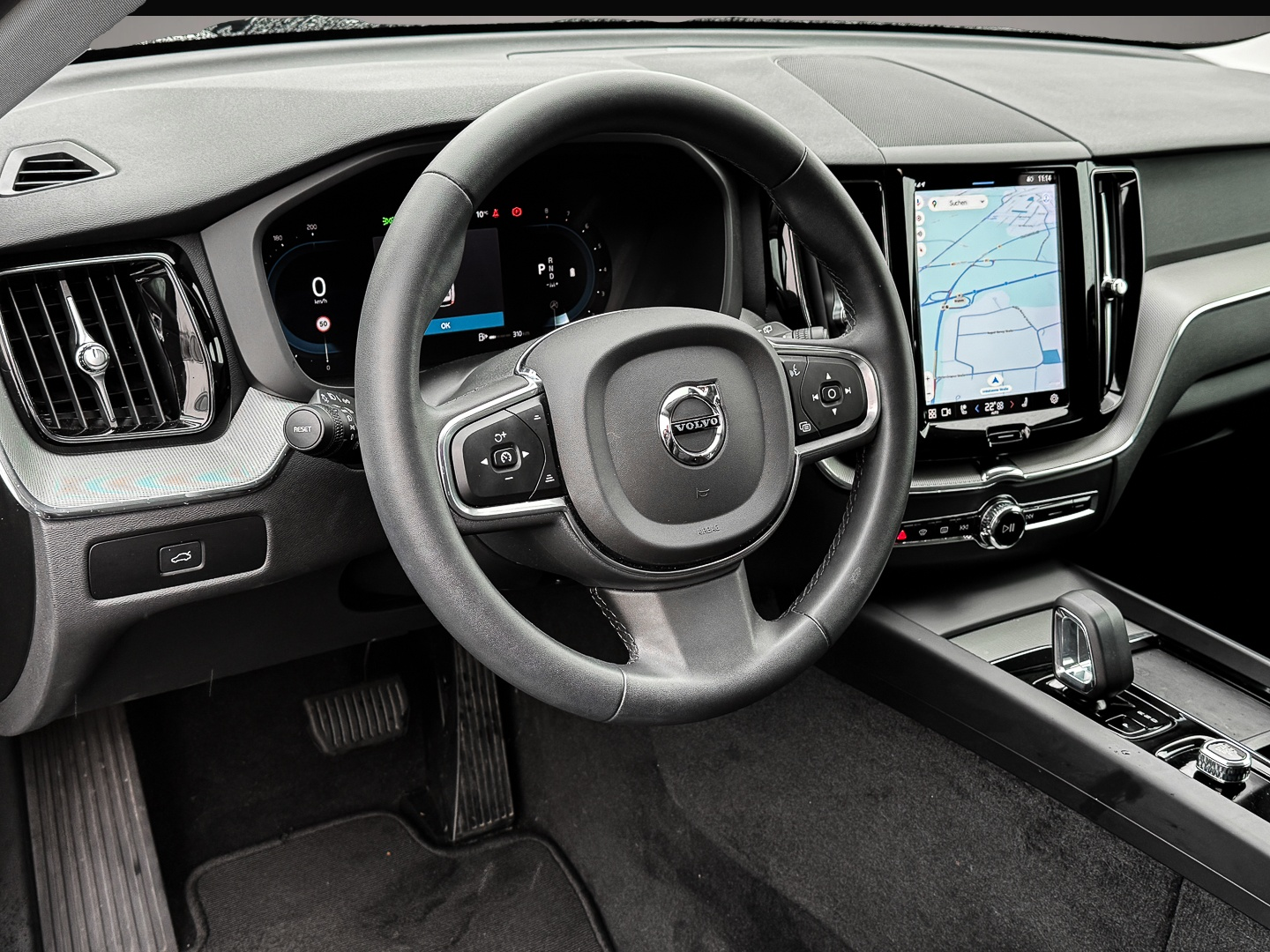 Volvo XC60 (01/2024, Benzin)