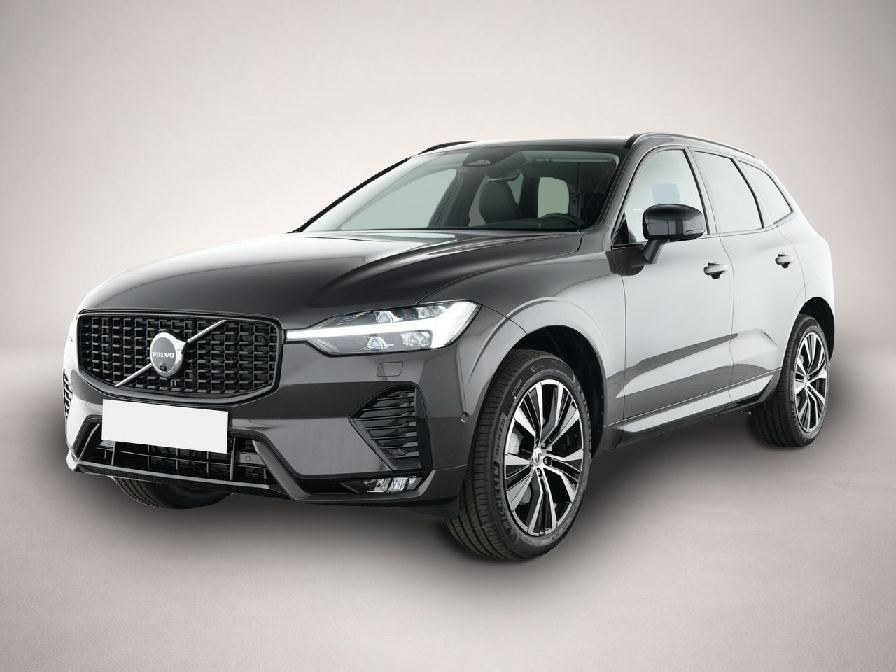 Volvo XC60 (05/2025, Benzin)