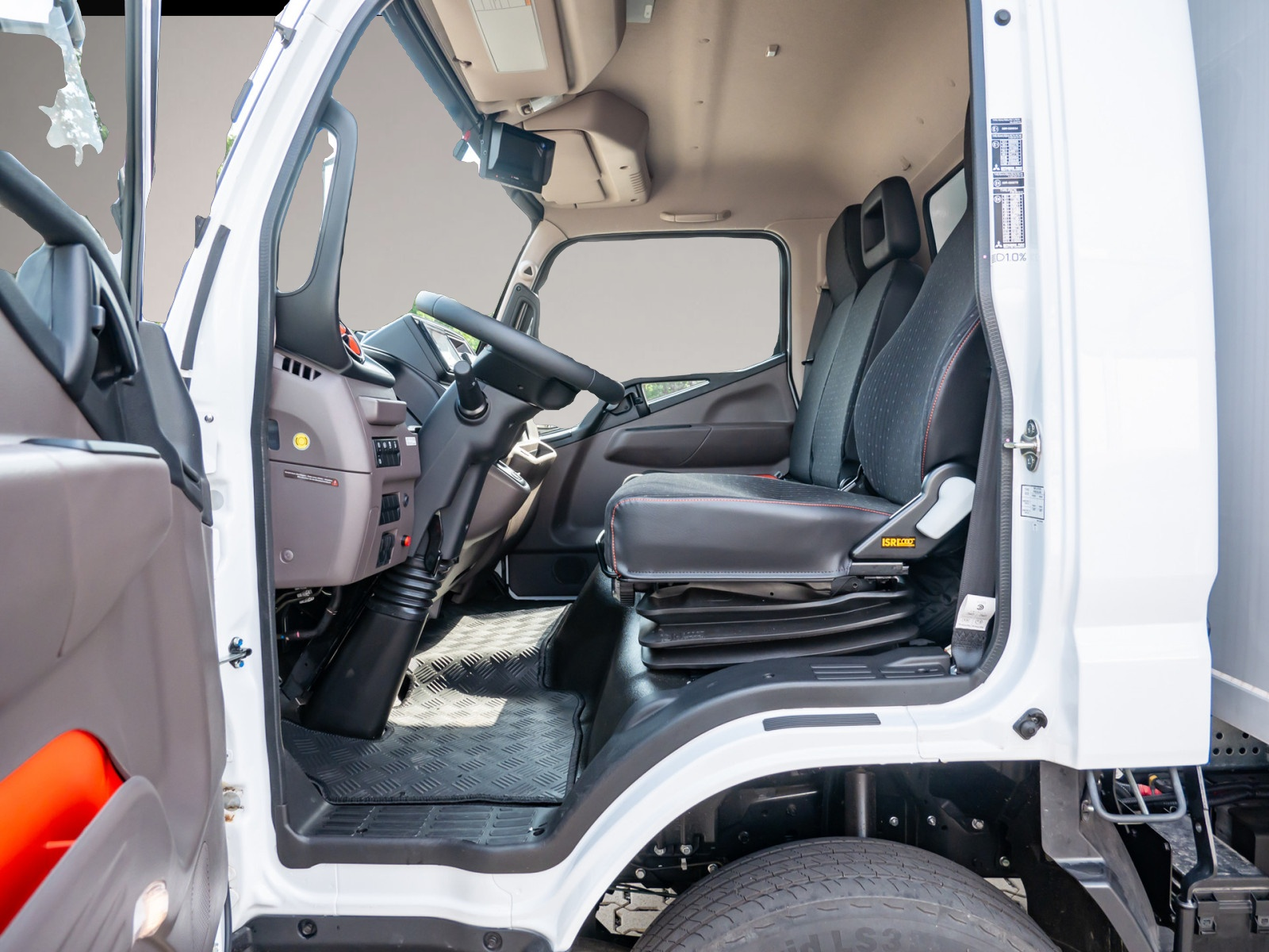 Mitsubishi Canter (06/2024, ELECTRIC)