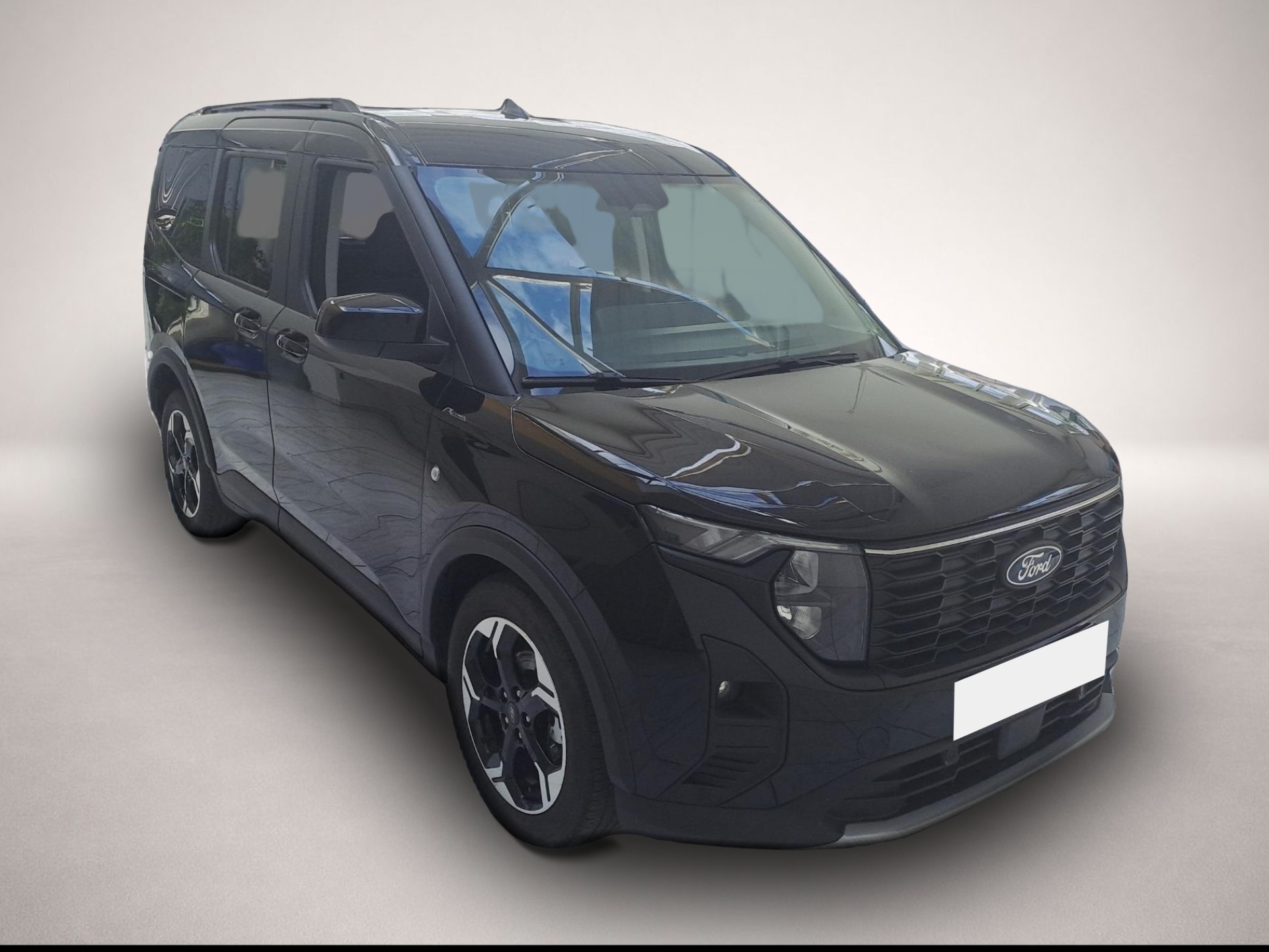 Ford Tourneo Courier (05/2025, Benzin)