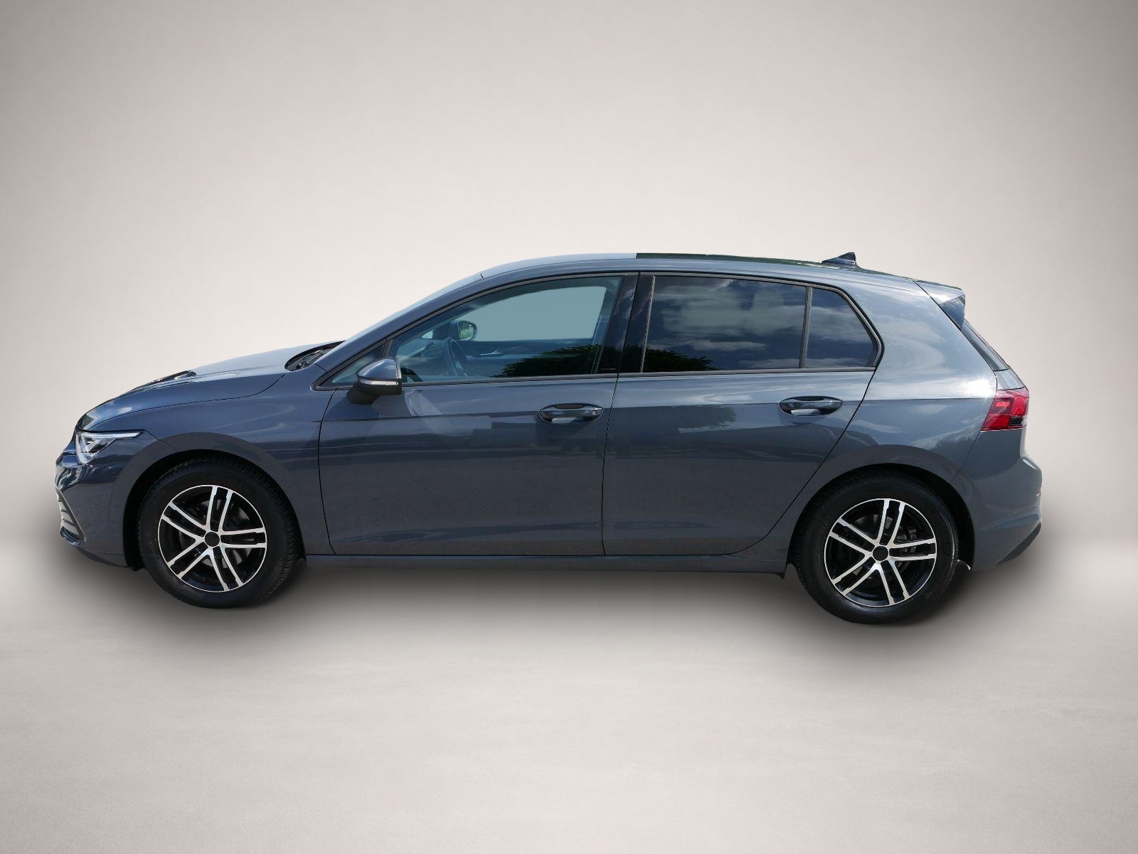 Volkswagen Golf (07/2020, Benzin)