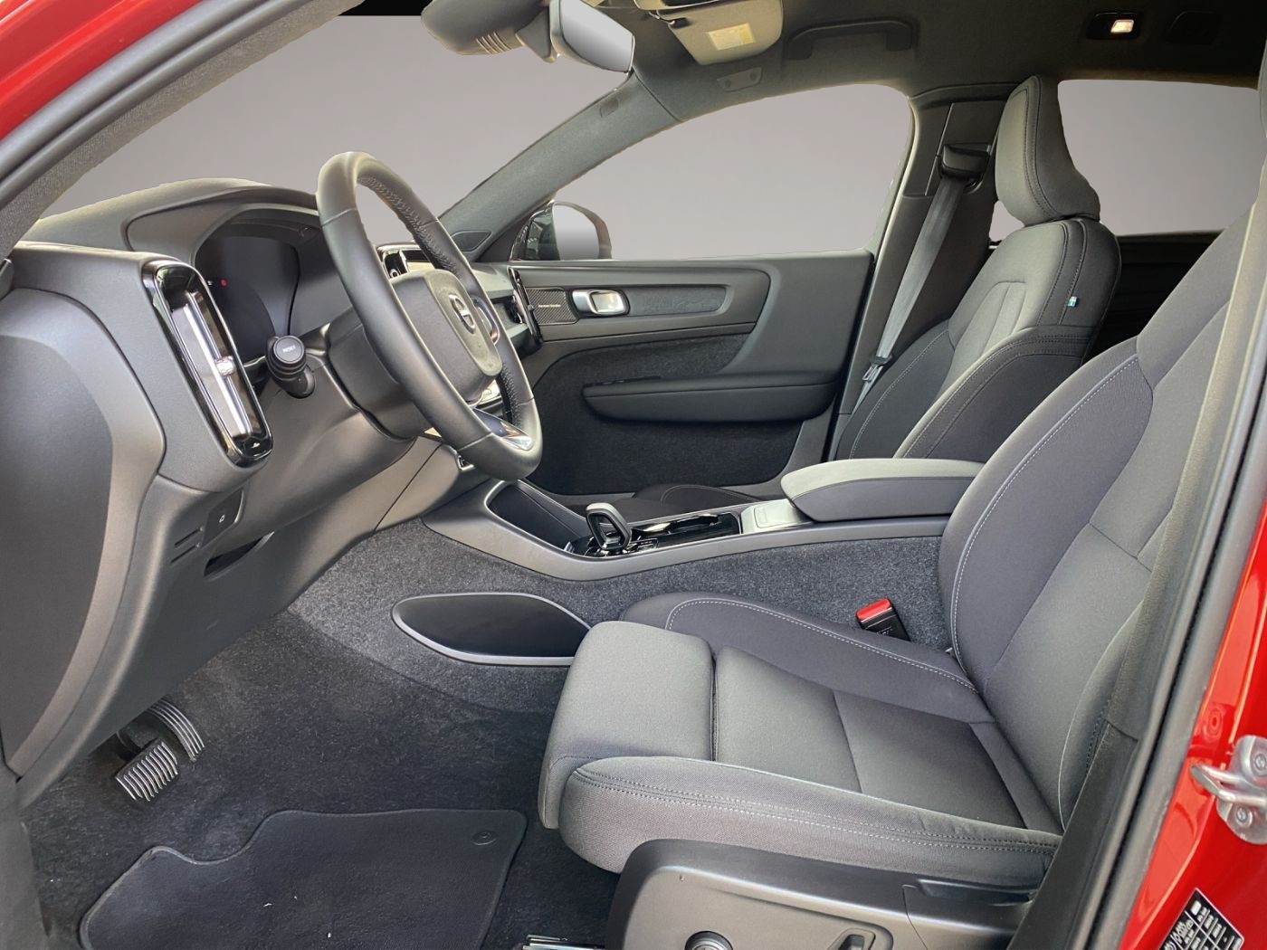 Volvo C40 (07/2023, ELECTRIC)
